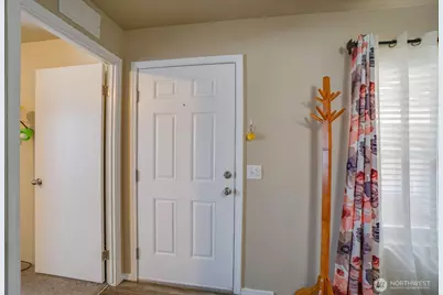 300 SW 7th Avenue #211, Battle Ground, WA 98604 - Photo 5