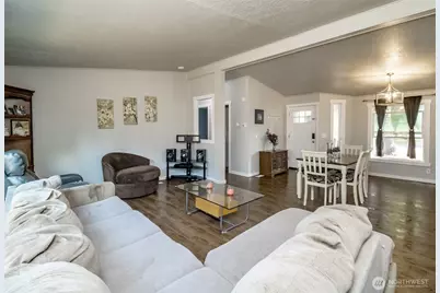 5706 257th Street E, Graham, WA 98338 - Photo 11