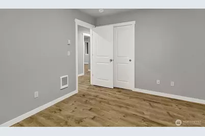 6360 Blackfoot Place, Maple Falls, WA 98266 - Photo 15