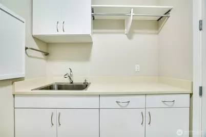 5105 Grand Loop #105, Tacoma, WA 98407 - Photo 35