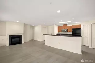 3919 Latona Ave NE, Seattle, WA 98105 - Photo 3