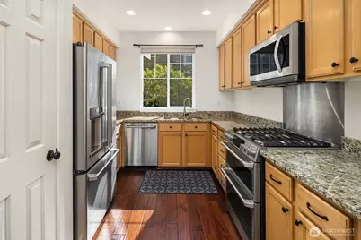 15410 135th Place NE #32C, Woodinville, WA 98072 - Photo 9