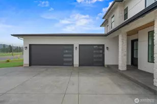 2040 S River Rd, Kelso, WA 98626 - Photo 7