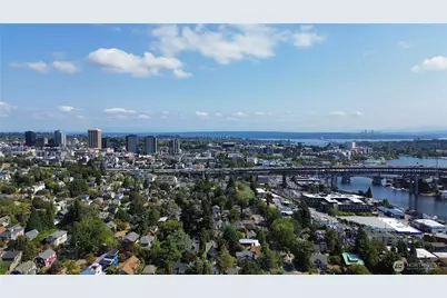 4011 Corliss Avenue N #3, Seattle, WA 98103 - Photo 29
