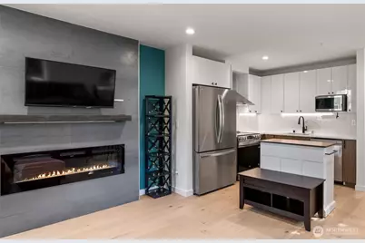 4011 Corliss Avenue N #3, Seattle, WA 98103 - Photo 27