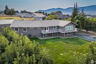 2545 6th SE, East Wenatchee, WA 98802 - Photo 3