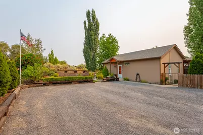 716 S Wanapum Drive, Moses Lake, WA 98837 - Photo 31