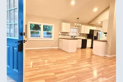 1010 Talcott, Sedro Woolley, WA 98284 - Photo 3