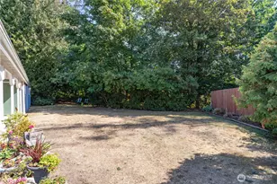 6630 NE Aquarius Ln, Bremerton, WA 98311 - Photo 27