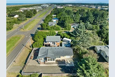 554 Ocean Shores Boulevard NW, Ocean Shores, WA 98569 - Photo 29