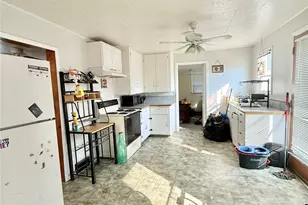 430 W 4th Ave, Omak, WA 98841 - Photo 5