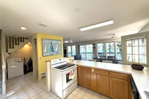 497 Chinook Way, Center Island, WA 98261 - Photo 7