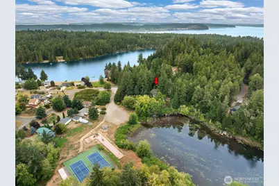 11116 Matthews Way, Anderson Island, WA 98303 - Photo 37