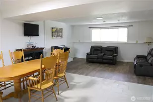 42421 SE 264th Ave SE, Enumclaw, WA 98022 - Photo 3