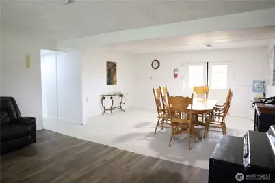 42421 SE 264th Avenue SE, Enumclaw, WA 98022 - Photo 5