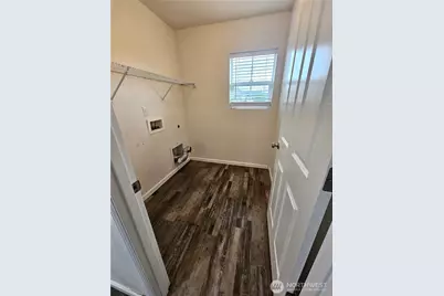 11415 129th Street E, Puyallup, WA 98374 - Photo 17