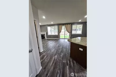 11415 129th Street E, Puyallup, WA 98374 - Photo 23