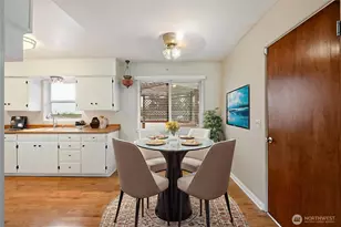 1123 Forest Glen Rd, Oak Harbor, WA 98277 - Photo 5