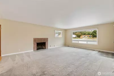 1123 Forest Glen Road, Oak Harbor, WA 98277 - Photo 9