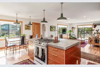 1738 Washington Street, Port Townsend, WA 98368 - Photo 9