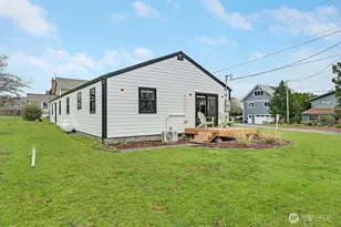 1738 Washington St, Port Townsend, WA 98368 - Photo 35