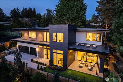 1028 89th Ave NE, Bellevue, WA 98004 - Photo 1