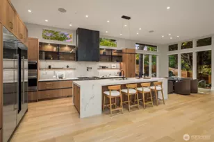 1028 89th Ave NE, Bellevue, WA 98004 - Photo 7