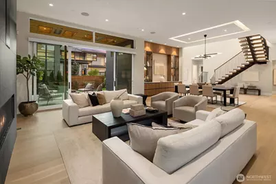 1028 89th Ave NE, Bellevue, WA 98004 - Photo 11