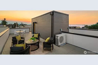 2769 59th Avenue SW #B, Seattle, WA 98116 - Photo 27