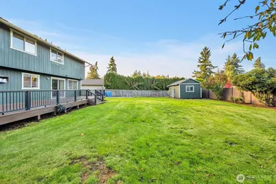 15009 Westmore Drive E, Puyallup, WA 98374 - Photo 35