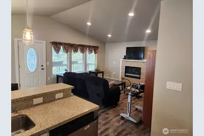 801 Mount Olympus Avenue SE, Ocean Shores, WA 98569 - Photo 7