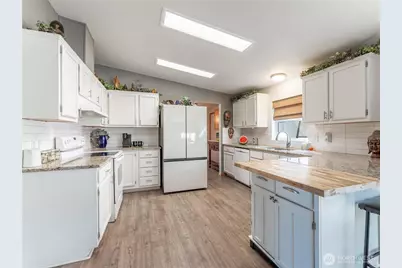 1625 Pleasant Avenue, Wenatchee, WA 98801 - Photo 13