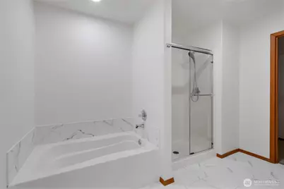 854 Center Street W, Eatonville, WA 98328 - Photo 15