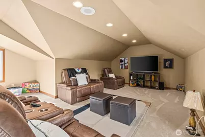 9609 346th Street S, Roy, WA 98580 - Photo 33