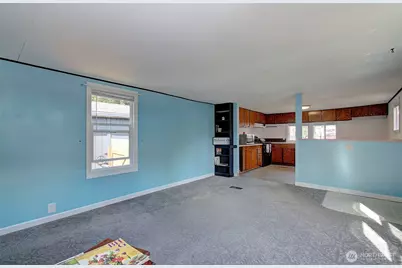 107 Guinevere Court, Castle Rock, WA 98611 - Photo 5