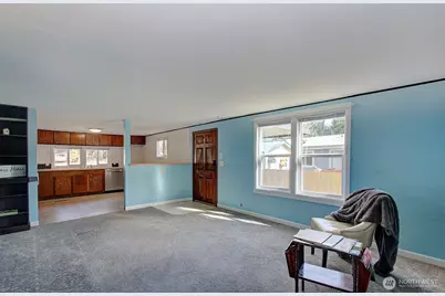 107 Guinevere Court, Castle Rock, WA 98611 - Photo 11