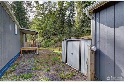 107 Guinevere Court, Castle Rock, WA 98611 - Photo 21