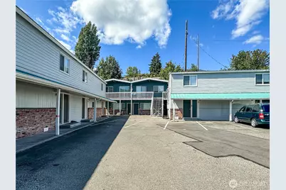 8755 Shore Place NW, Silverdale, WA 98383 - Photo 5