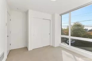 2444 NW 64th St, Seattle, WA 98107 - Photo 21