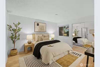 8937 Ravenna Avenue NE, Seattle, WA 98115 - Photo 19