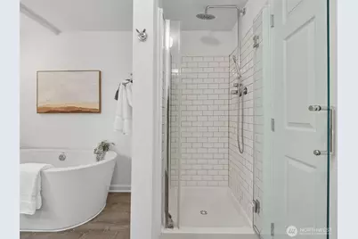 8937 Ravenna Avenue NE, Seattle, WA 98115 - Photo 23