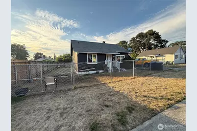 15406 Grant Avenue SW, Lakewood, WA 98498 - Photo 3