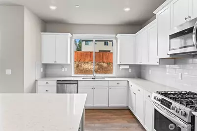 957 Timberline Avenue, Bremerton, WA 98312 - Photo 13