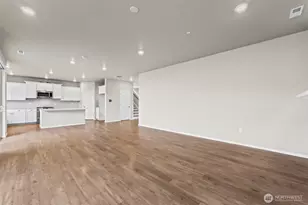 957 Timberline Ave, Bremerton, WA 98312 - Photo 11