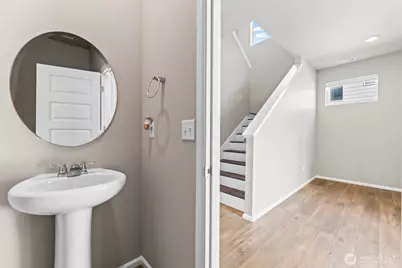 957 Timberline Avenue, Bremerton, WA 98312 - Photo 5