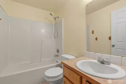 14510 W Thorne Lane SW, Lakewood, WA 98498 - Photo 19