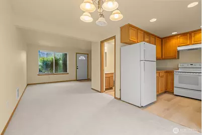 14510 W Thorne Lane SW, Lakewood, WA 98498 - Photo 5