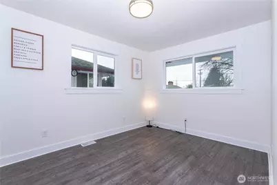 7305 32nd Avenue S, Seattle, WA 98118 - Photo 13