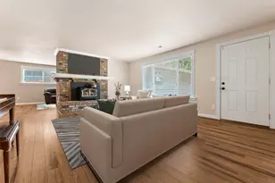 11849 SE 323rd Pl, Auburn, WA 98092 - Photo 5