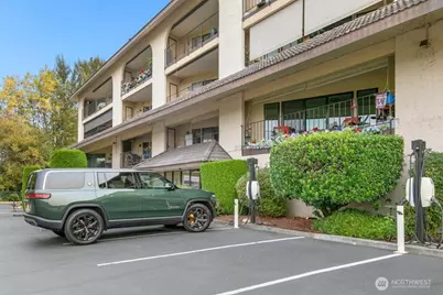 16925 Inglewood Road NE #B305, Kenmore, WA 98028 - Photo 33